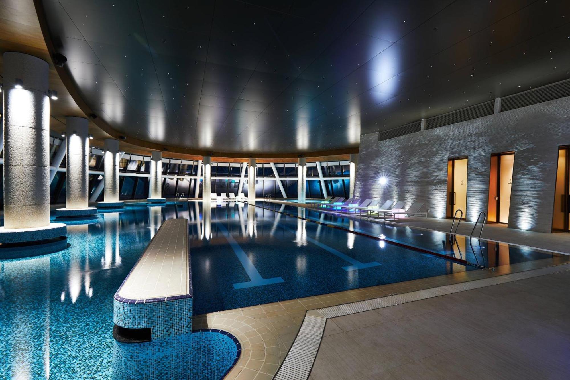 Marriott Jeju Shinhwa World Hotel 5*
