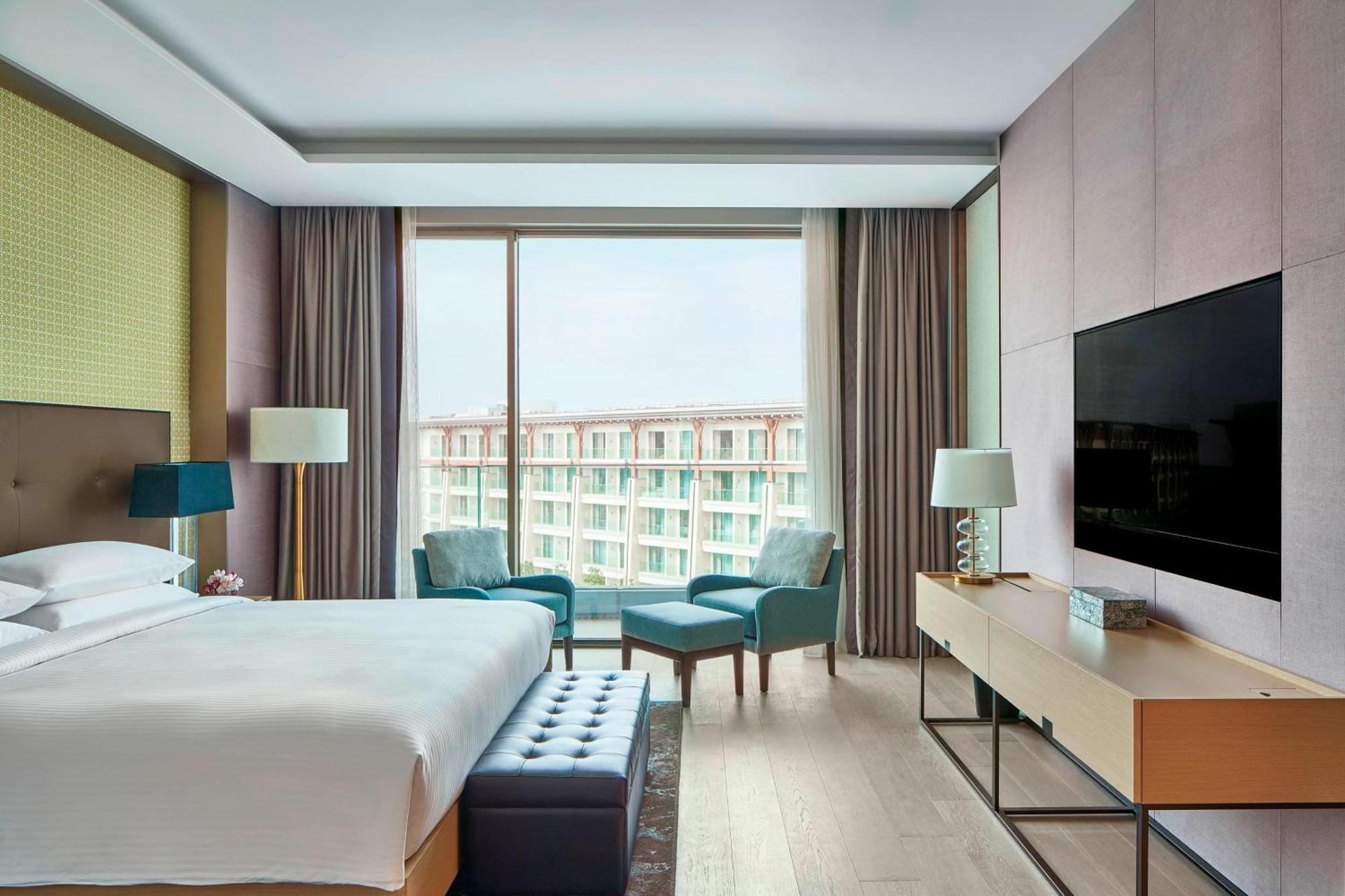 Hotel Marriott Jeju Shinhwa World 5*